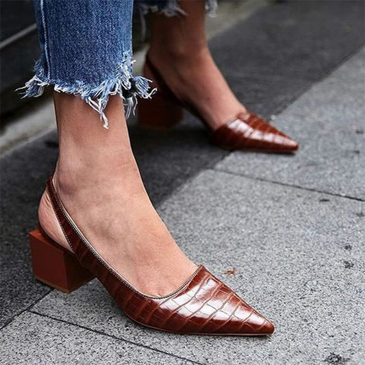 Women Pointed Toe Vintage Sandals